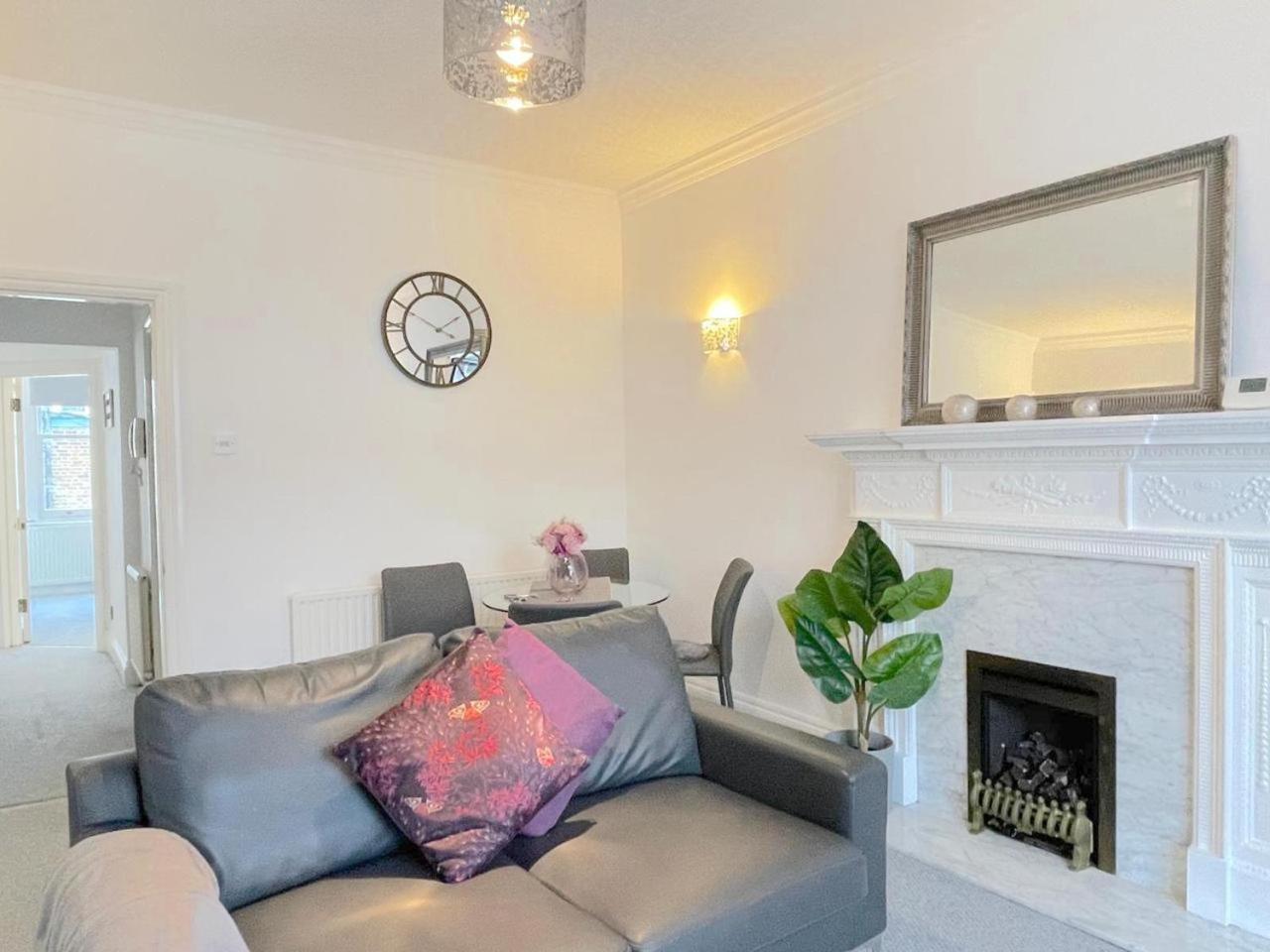 Luxury Apartment In Paddington London Exteriör bild