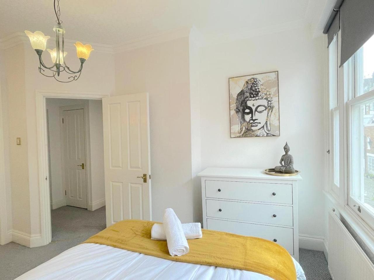 Luxury Apartment In Paddington London Exteriör bild